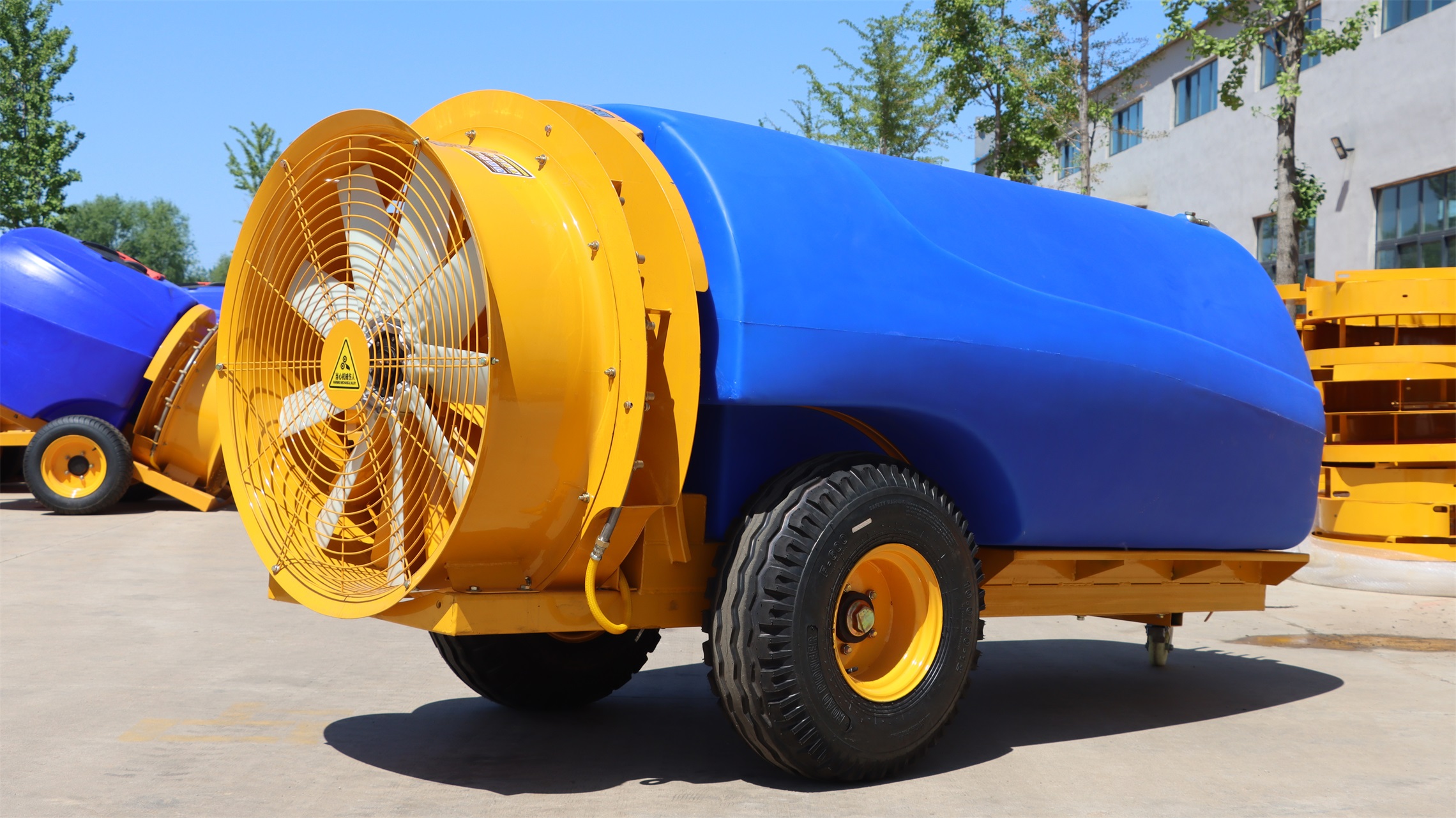 Four-Wheel Tractor Traction Wi - Orchard Sprayer Tractor incelemesi ve fiyatı